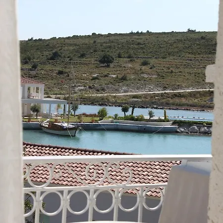 Отель Port Deniz